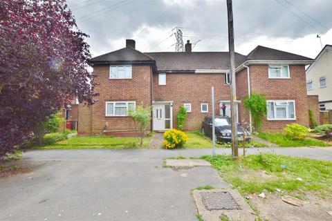 3 bedroom house for sale, Hawthorne Crescent, Slough