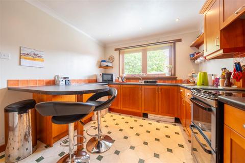 33 Elm Street, Errol, Perth, PH2 7SQ