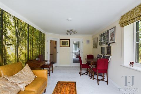 undefined, Manor Lodge, Manor Park, Ruddington