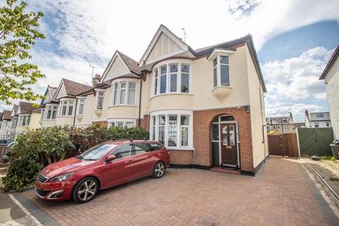 131 Brunswick Road, Southend-on-sea, SS1 2UL