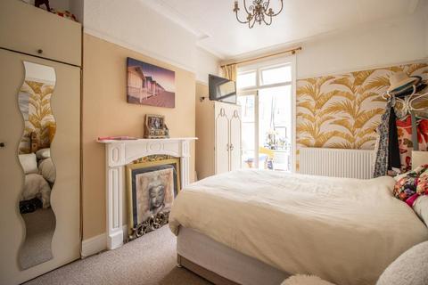 131 Brunswick Road, Southend-on-sea, SS1 2UL