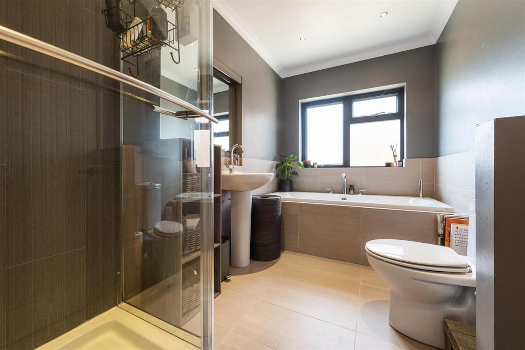 67 Blackford Road, Shirley, B90 4 DA 6.jpg