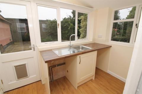 4 bedroom detached house to rent, Wilby