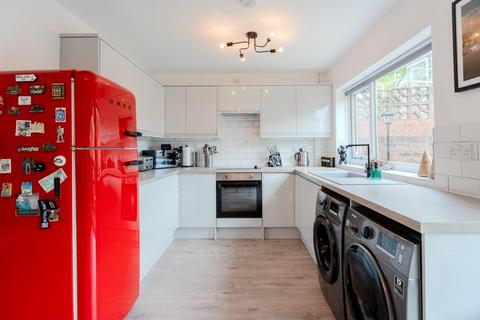 3 bedroom semi-detached house for sale, Double Row, Netherton