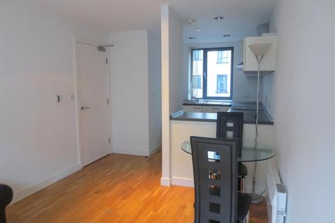 1 bedroom apartment to rent, 360, 1 Rice Street