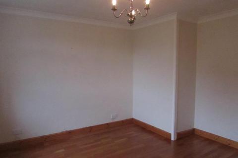 2 bedroom maisonette to rent, Links View, Streetly