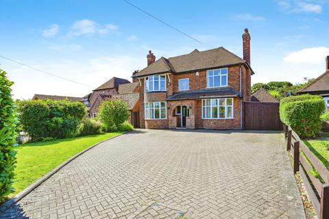 3 bedroom detached house for sale, Lichfield Street, Fazeley, Tamworth