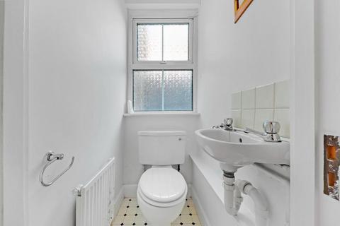 1 bedroom flat for sale, Linden Grove, London