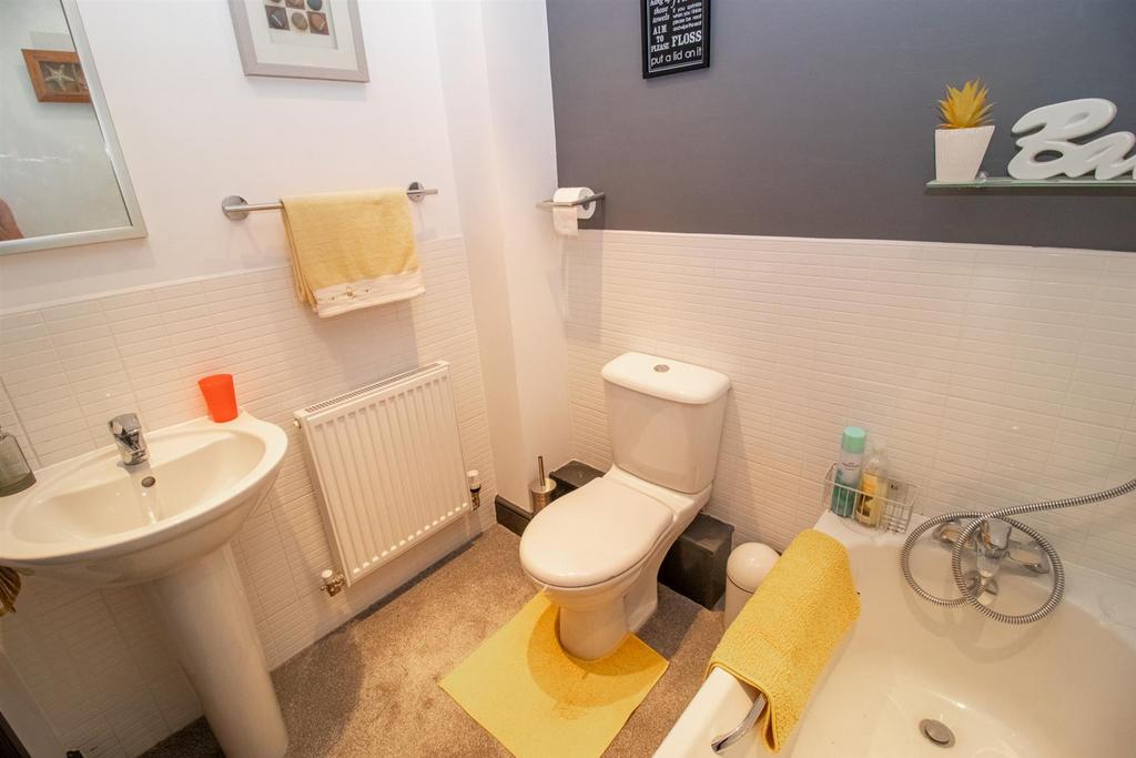 Bathroom/w.c.