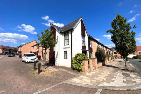 3 bedroom end of terrace house for sale, Saxon Lane, Upton, Northampton NN5