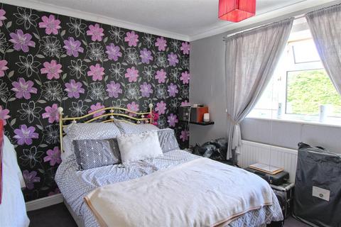 3 bedroom end of terrace house for sale, Regency Avenue, King's Lynn