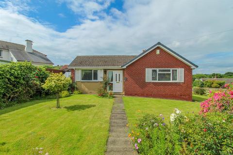 2 bedroom detached bungalow for sale, Pledwick Lane, Wakefield WF2