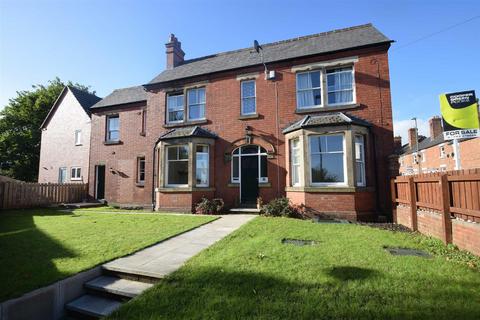 3 bedroom semi-detached house to rent, St Michaels Street, Shrewsbury