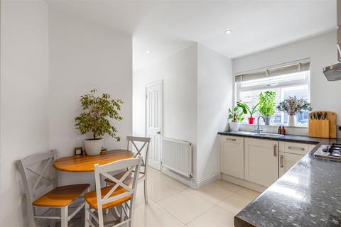 3 bedroom maisonette for sale, Cowley Road, Mortlake, London, SW14