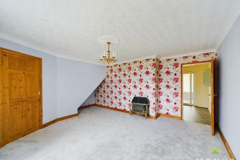 4 bedroom semi-detached house for sale, Galton Drive, Telford Estate, Shrewsbury