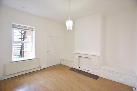 2 bedroom apartment to rent, Ripon Street, Gateshead, NE8
