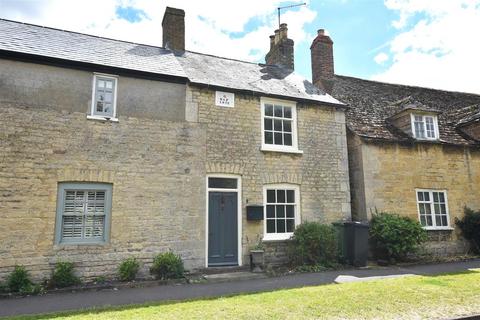 2 bedroom terraced house to rent, West Street, Helpston, Peterborough