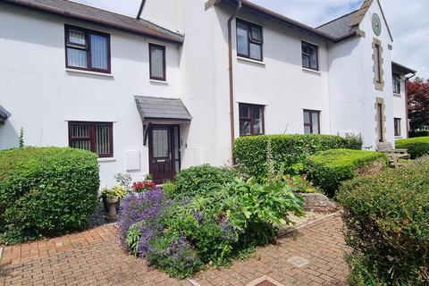 2 bedroom flat for sale, Town Farm Court, Braunton EX33