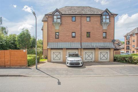 2 bedroom semi-detached house for sale, Butlers Walk, St George, Bristol