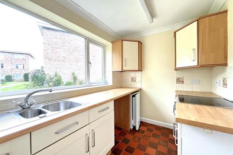 1 bedroom flat for sale, St Johns Court, Warwick