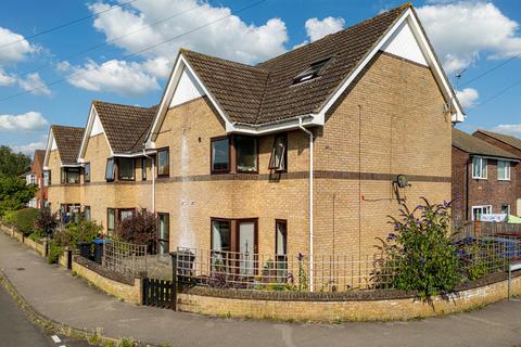 1 bedroom ground floor flat for sale, Kenilworth Gardens, Melksham SN12