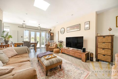 3 bedroom bungalow for sale, Hill Farm Way, Southwick, Brighton