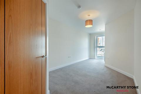 1 bedroom apartment for sale, Viewpoint, Harbour Road, Gosport, PO12 1GX