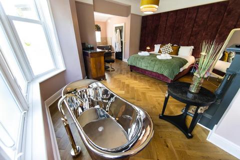 9 bedroom apartment for sale, Dragon Avenue, Harrogate HG1