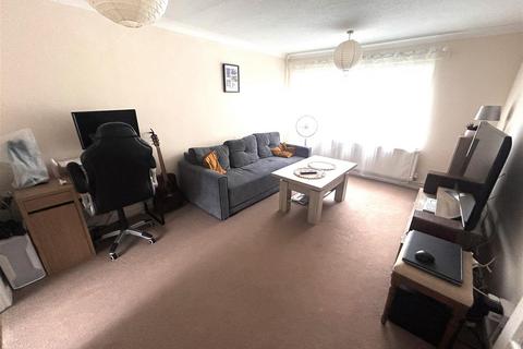 2 bedroom maisonette to rent, Clee Road, Birmingham B31