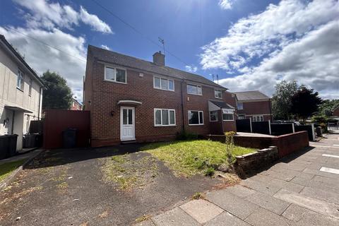 3 bedroom semi-detached house to rent, Staple Lodge Road, Birmingham B31