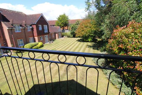 2 bedroom flat for sale, The Street, Rustington