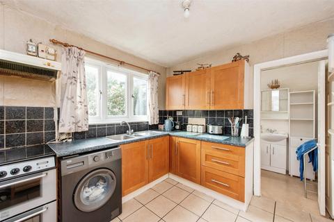 3 bedroom semi-detached house for sale, Worton Road, Isleworth TW7