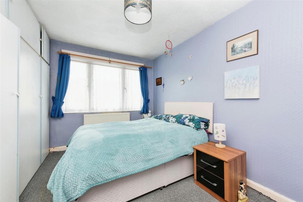Bedroom 2.jpg