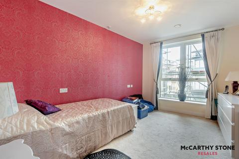 2 bedroom apartment for sale, Tudor Rose Court, South Parade, Southsea, PO4 0DE