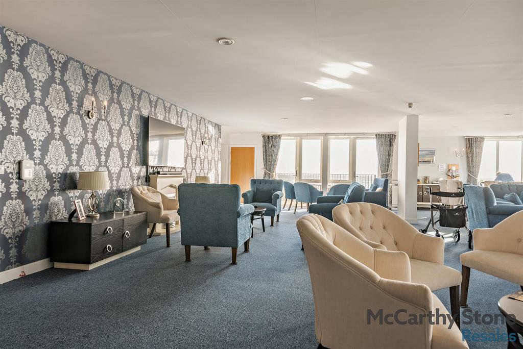 8676353-interior15-800.jpg