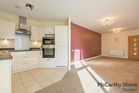 2 bedroom apartment for sale, Tudor Rose Court, South Parade, Southsea, PO4 0DE
