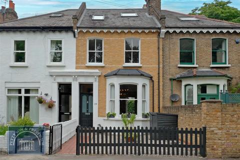 4 bedroom terraced house for sale, Wanstead Place, Wanstead