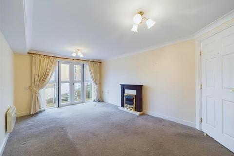 1 bedroom flat for sale, St. Annes Road, Bridlington