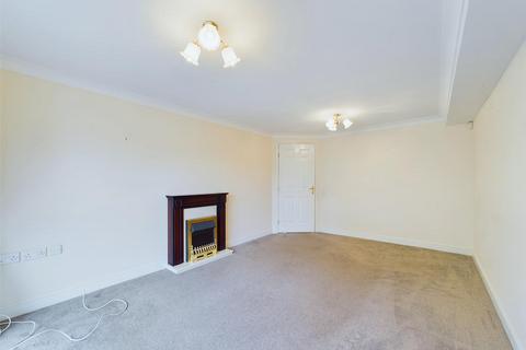 1 bedroom flat for sale, St. Annes Road, Bridlington