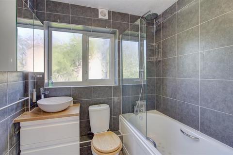31 Bonners Close, Malmesbury, SN16 9UF