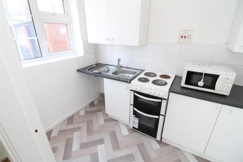 1 bedroom house to rent, The Hollies, Bolton Old Road, Atherton M46