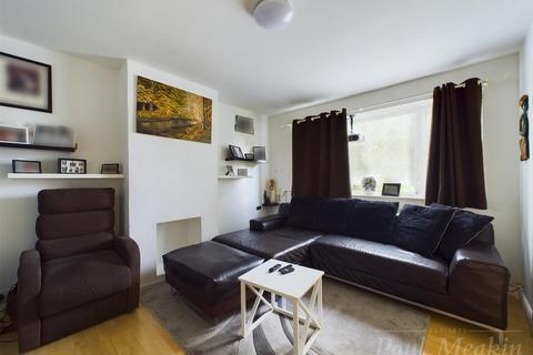 52 Grenville Road, New Addington, Croydon, CR0 0NY