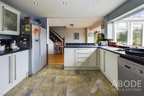 139 Fairham Road, Stretton, Burton-on-trent, DE13 0BT
