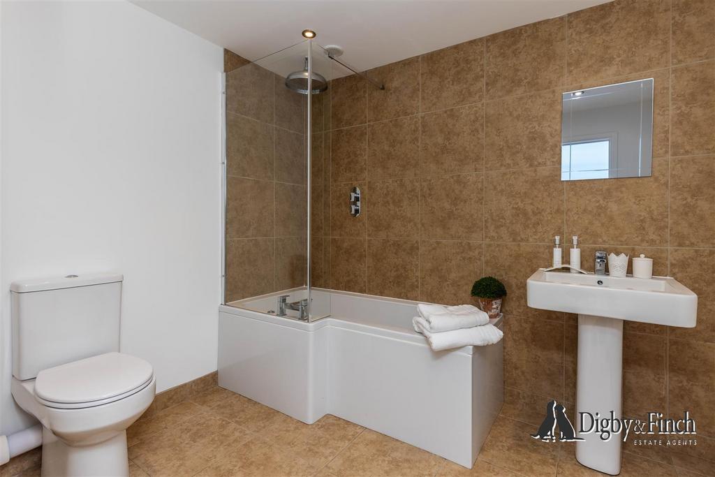 8 Willoughby Drive, Empingham, LE15 8 PZ-28watermar
