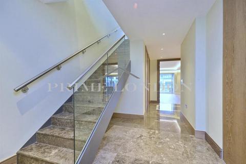 3 bedroom apartment for sale, The Penthouse, Chelsea Creek SW6