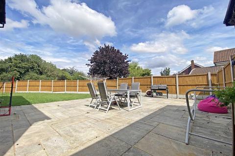 54 Barlows Reach, Chelmer Village, Chelmsford, CM2 6SN