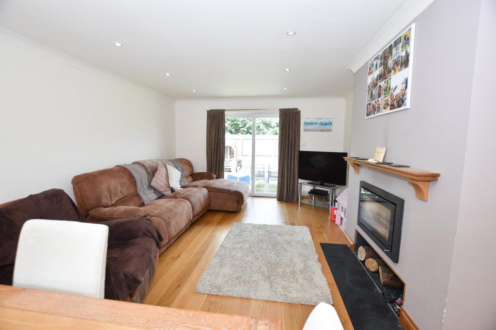 Lounge Dining Room