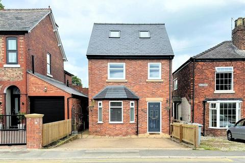 3 bedroom detached house for sale, Heyes Lane, Alderley Edge