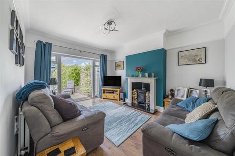 3 bedroom semi-detached house for sale, Beresford Avenue, Surbiton