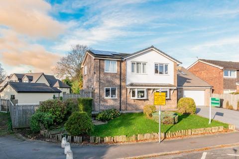 5 bedroom detached house for sale, Merchant Way, Copmanthorpe, York